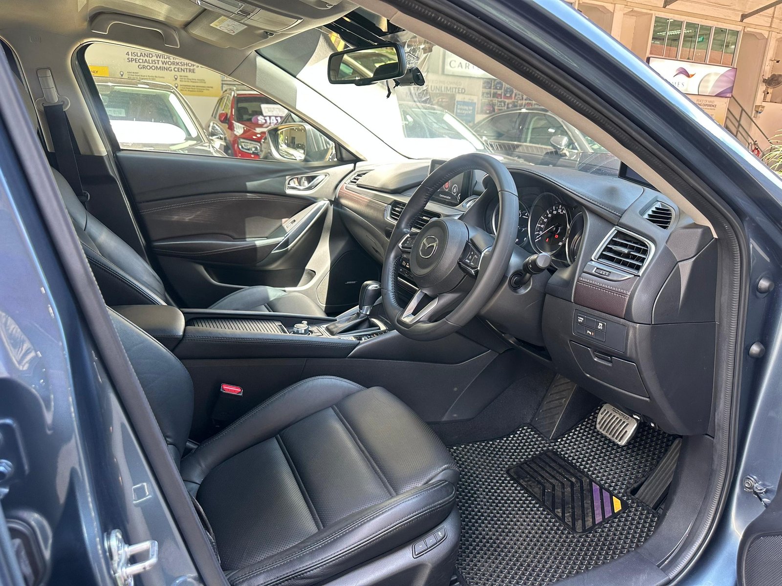 Mazda 6 2.0 Executive photo 7